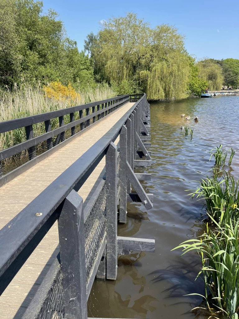 bridge at Petersfield lake