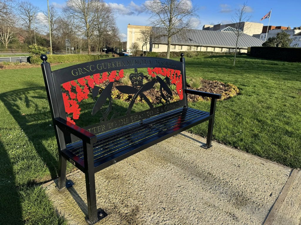 Memorial bench in aldershot