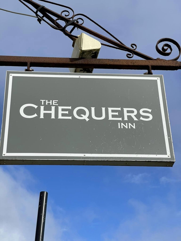 Chequers Inn Sign