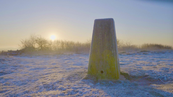 sunrise over frosty Farley ount