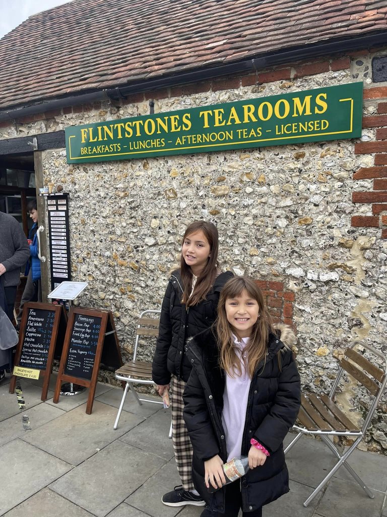 girls t the flintstones tearoom