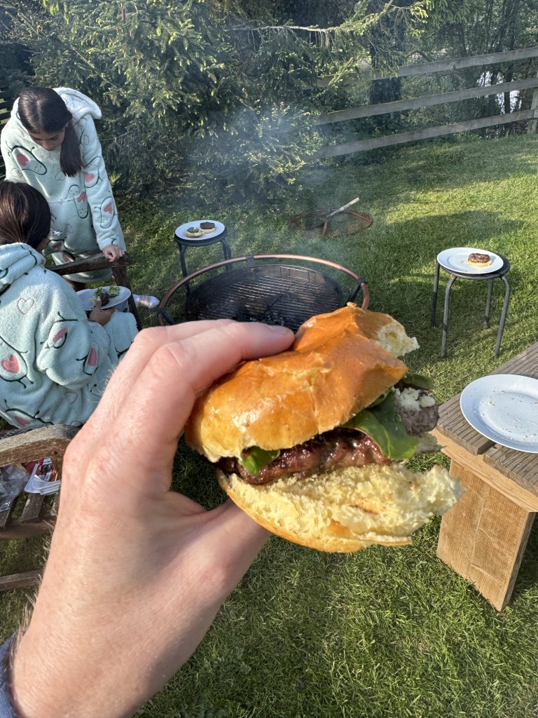 Headlands Lodge BBQ time and yummy burgers