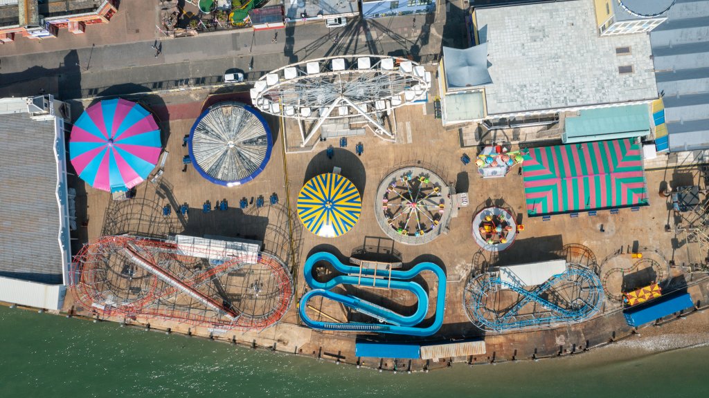 aerial view of the clarence pier, southsea